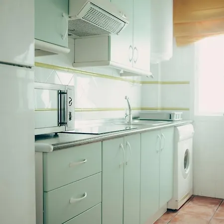 Apartamento Azure Beachside - 50m From The *